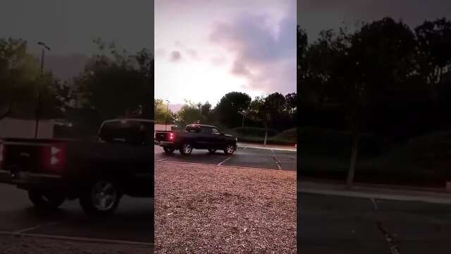 Happens in empty parking lot @Kyle Burke #4x4 #offroad4x4 #sentit